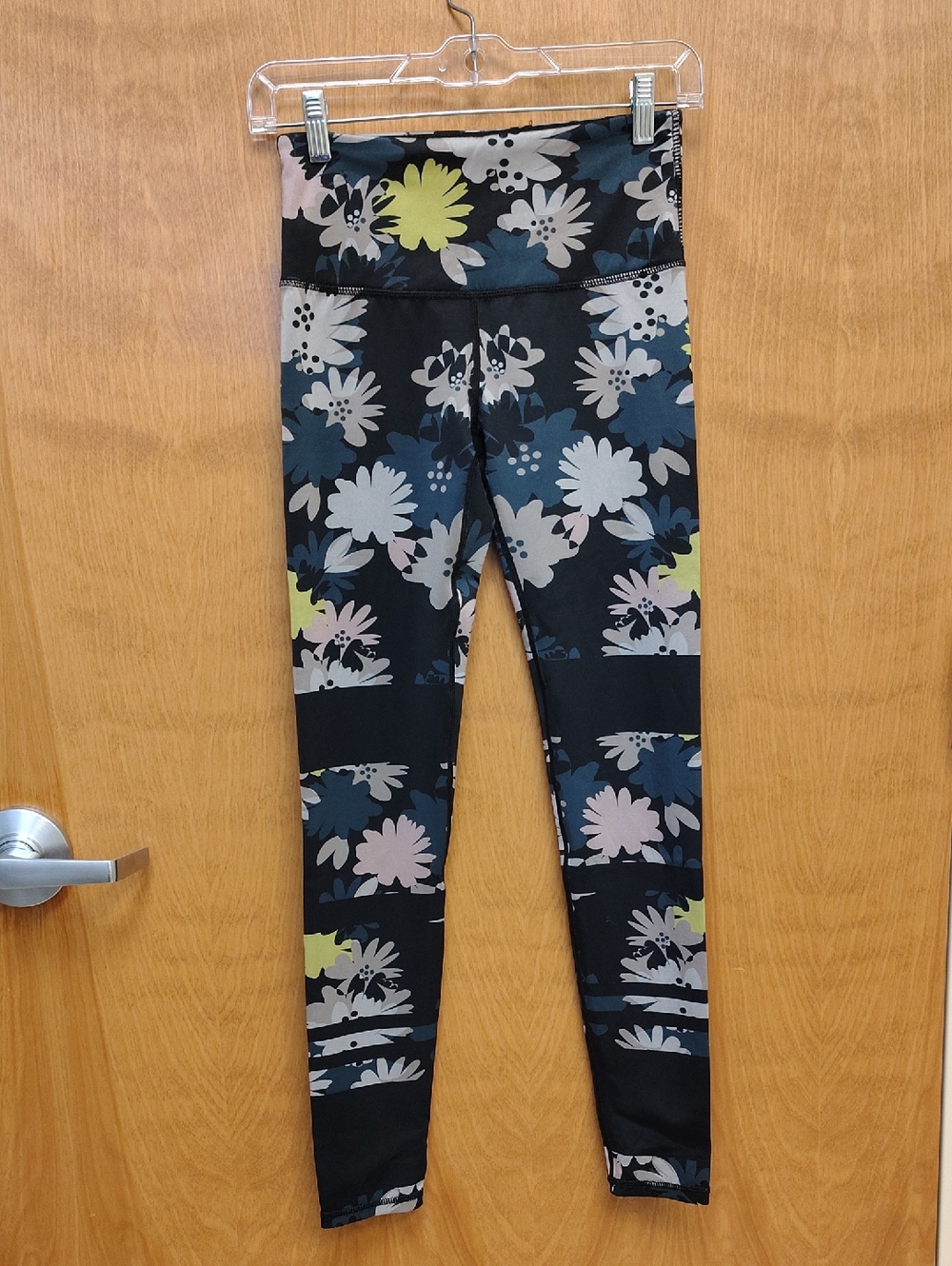 Noli Women's Floral Yoga Leggings